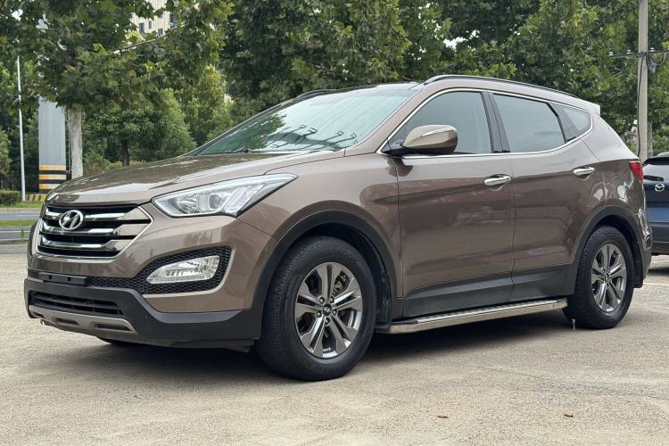 Used Hyundai Santa Fe 2015 2.0T Automatic Two-Wheel Drive Smart Version 5 Seats
