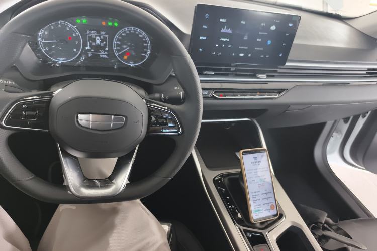 Used Geely Auto Emgrand 2025 4th Generation 1.5L CVT Starry Edition
