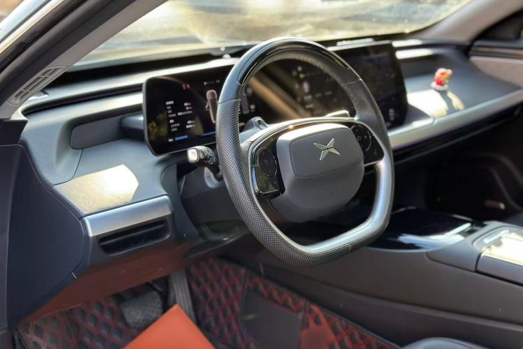 Used XPeng P7 2022 586G
