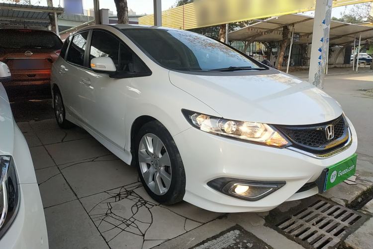 Used Honda Jade 2014 1.8L Automatic Comfort Elite Version 5 Seats
