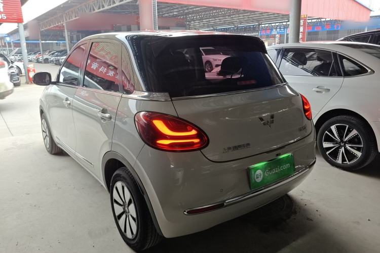 Used Wuling Bingo 2023 410 km Lingxi Deluxe Edition
