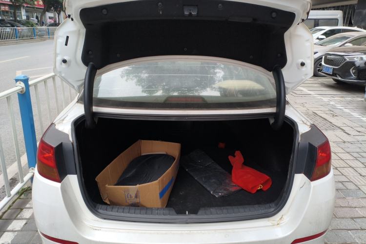 Used Kia K5 2014 2.0L Automatic GLS
