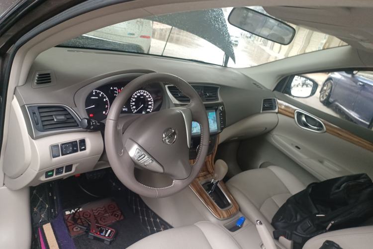 Used Nissan Sylphy 2014 1.6XV CVT Deluxe Edition
