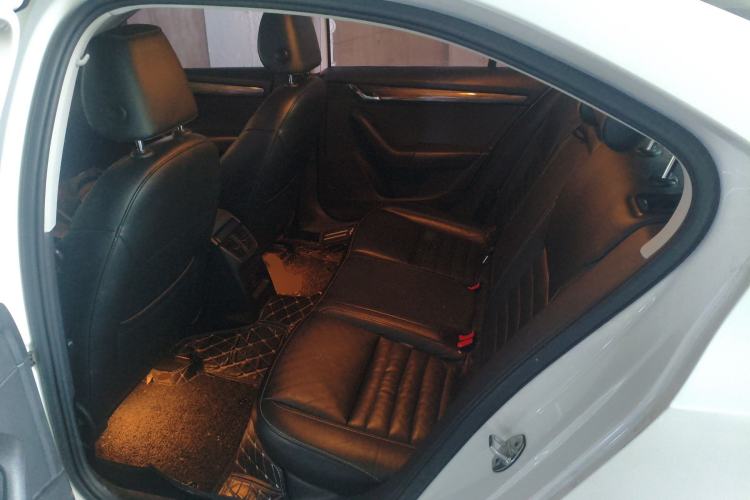 Used Skoda Octavia 2017 1.6L Automatic Smart Drive Edition
