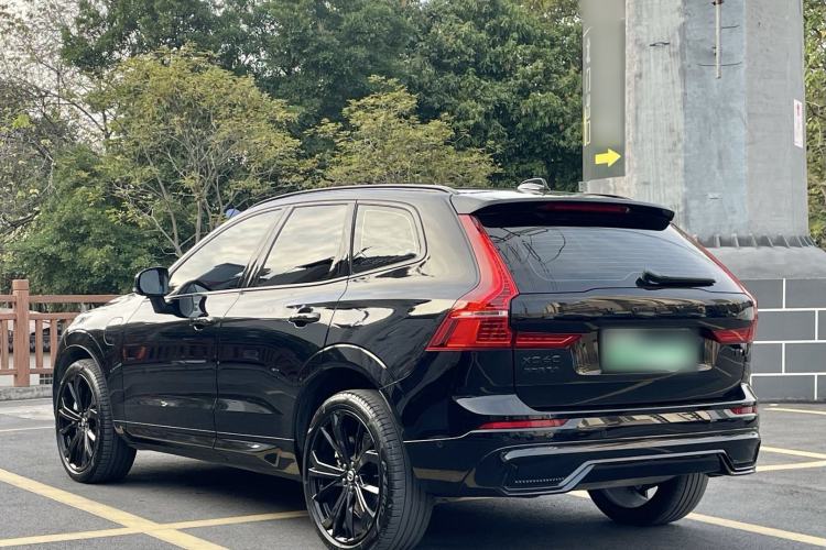 Used Volvo XC60 New Energy 2025 Plug-in Hybrid Long-Range All-Wheel Drive Zhiyuan Extreme Night Black Edition
