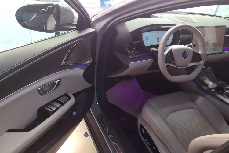 Used BYD Han 2025 EV Intelligent Driving Edition 701KM LiDAR Flagship Model