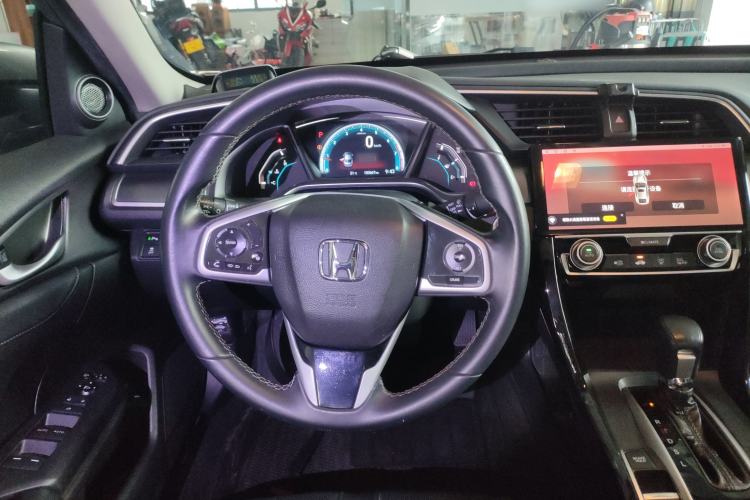 Used Honda Civic 2016 220TURBO CVT Prestige Edition
