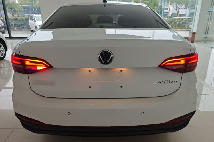 Used Volkswagen Lavida 2023 1.5L Automatic De Yi Edition