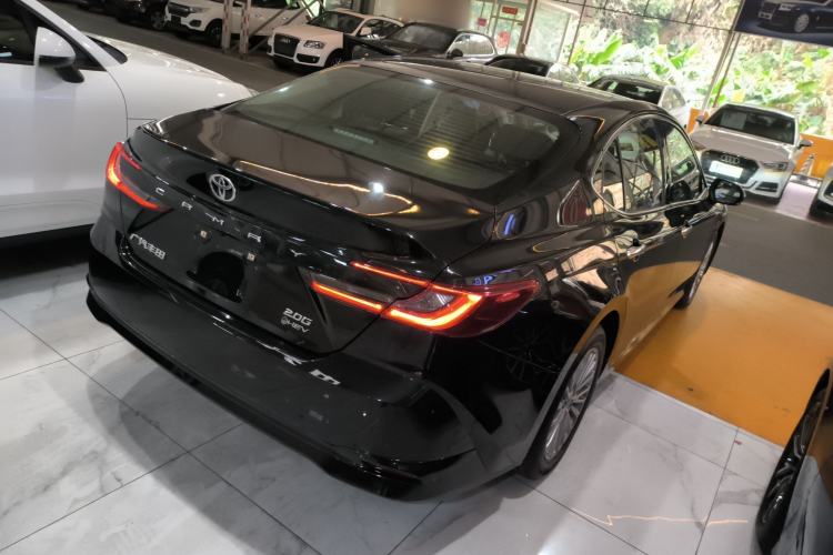 Used Toyota Camry 2024 Dual-Motor 2.0 HG Premium Edition

