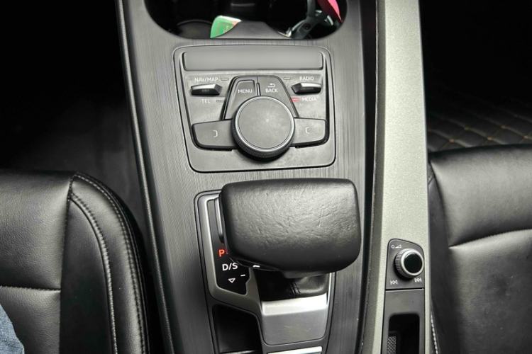 Used Audi A4L 2018 30th Anniversary Edition 40 TFSI Trendy Model