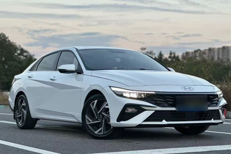 Used Hyundai Elantra 2023 1.5L CVT GLX Elite Edition
