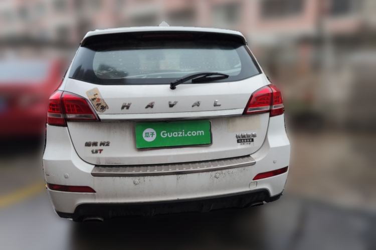Used Haval H2 2016 Red Label 1.5T Manual Two-Wheel Drive Prestige Model
