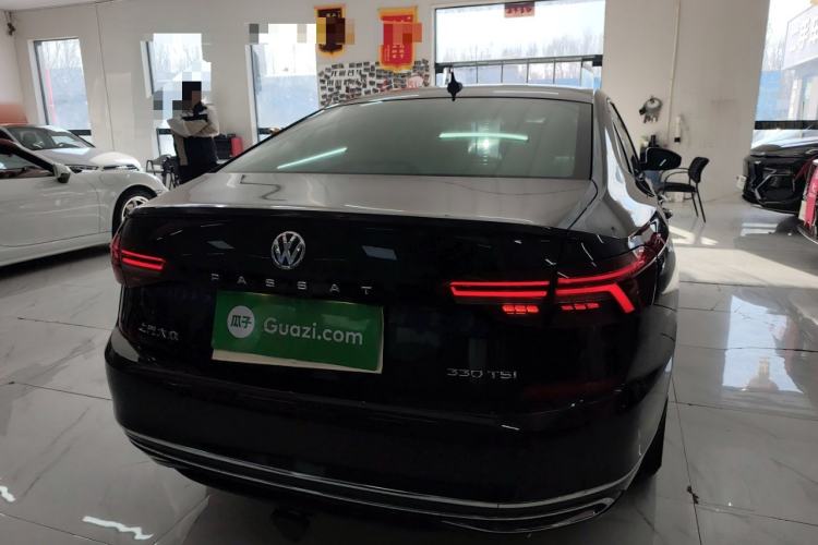 Used Volkswagen Passat 2020 330TSI Elite Edition China VI
