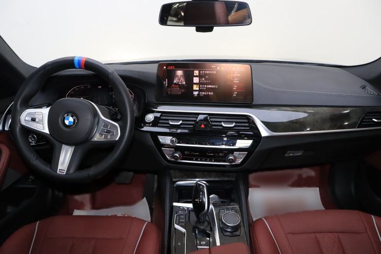 Used BMW 5 Series 2022 Second Facelift 525Li M Sport Package
