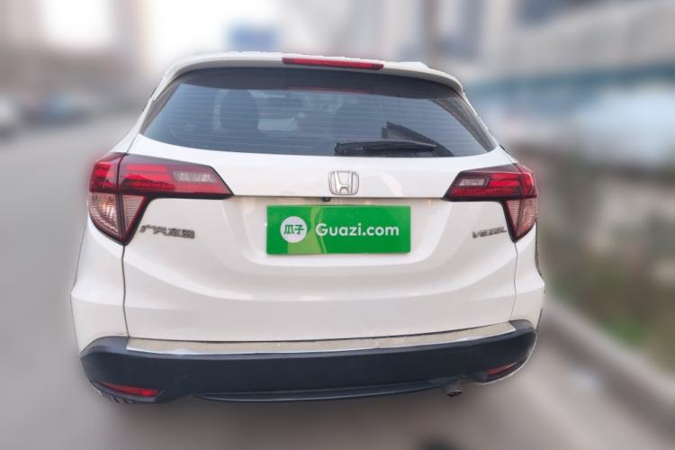 Used Honda Vezel 2017 1.8L CVT Front-Wheel Drive Pioneer Edition