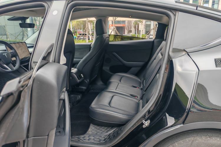 Used Tesla Model Y 2024 Rear-Wheel-Drive Version