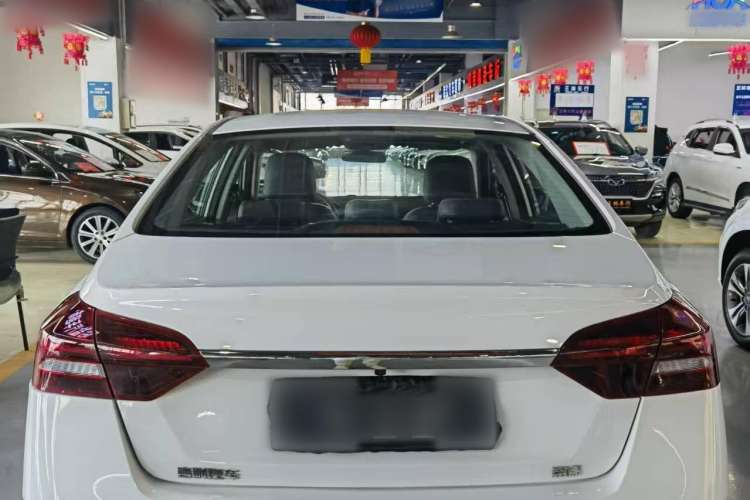 Used Geely Auto Emgrand 2021 UP 1.5L Manual Luxury Model
