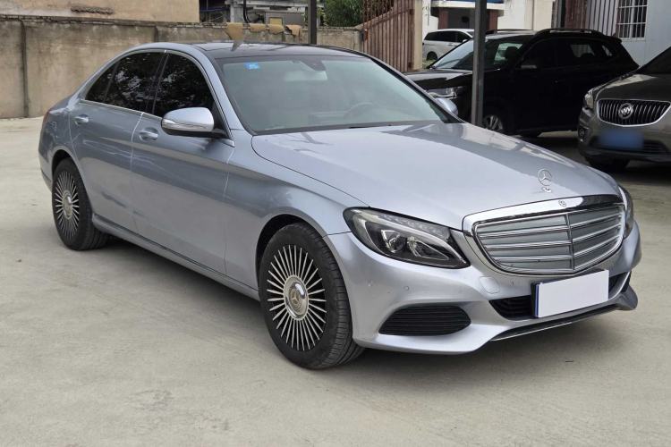 Used Mercedes-Benz C-Class 2015 C 200 L