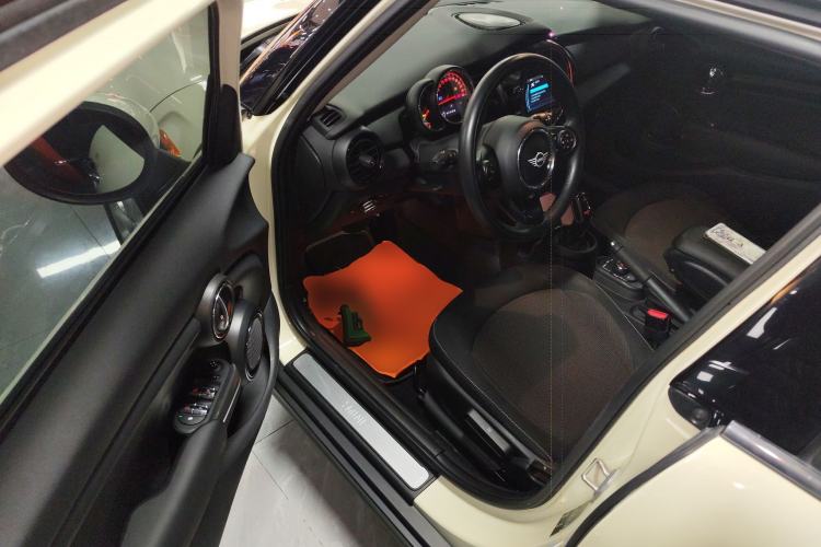 Used  MINI 2018 1.5T ONE Five-Door Edition
