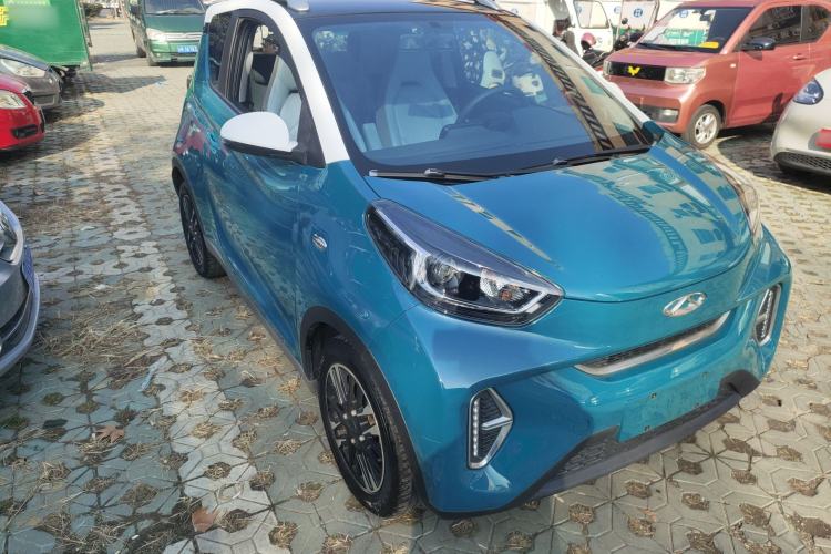 Used Chery Little Ant 2022 Sweet Pink Edition Full Sugar Version Lithium Iron Phosphate 29.2 kWh 30 kW 301 km
