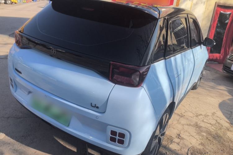 Used  U2 2023 400 Pro Edition
