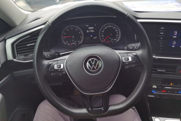 Used Volkswagen Tayron 2021 280TSI Two-Wheel Drive Luxury Smart Connectivity Version
