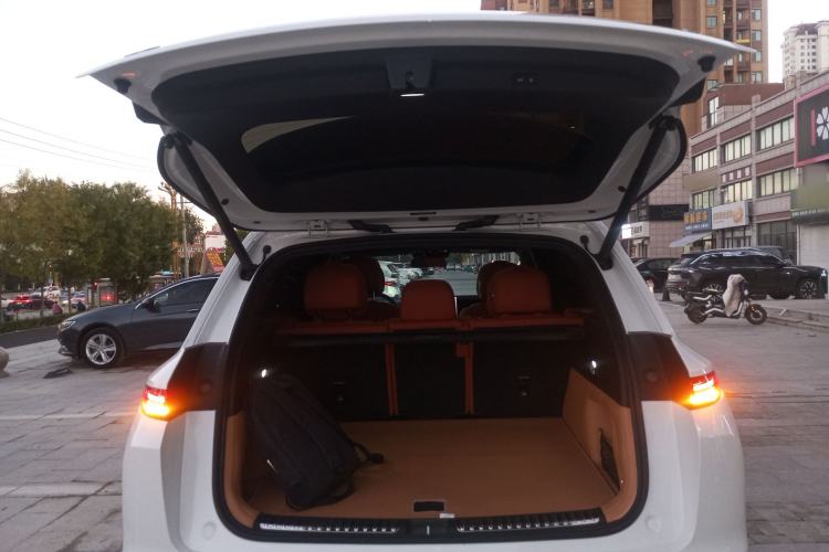 Used Li Auto L7 2023 Pro Model
