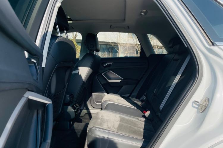 Used Audi Q3 2021 35 TFSI Fashion Dynamic Model