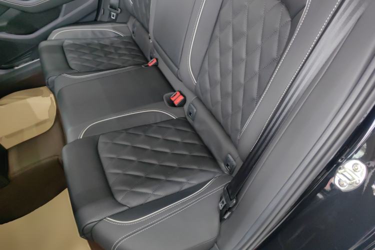 Used Volkswagen Magotan GTE Plug-in Hybrid 2022 GTE Luxury Model
