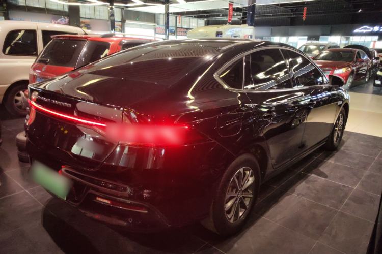 Used BYD Qin PLUS 2023 Champion Edition DM-i 55KM Leading Model
