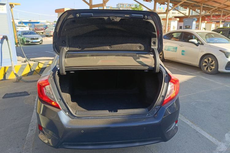 Used Honda Civic 2019 220TURBO Manual Jinkong Edition China VI
