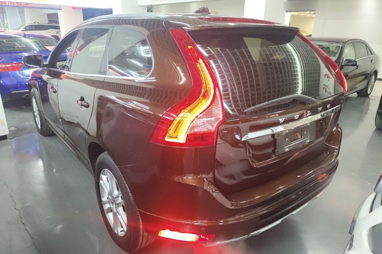 Used Volvo XC60 2016 T5 Smart Upgrade Model