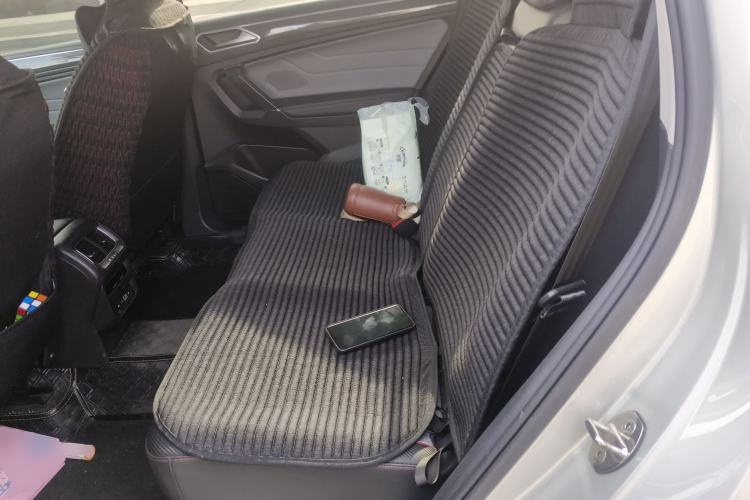 Used Volkswagen Tiguan L 2022 330TSI Automatic Two-Wheel Drive R-Line Flagship Edition
