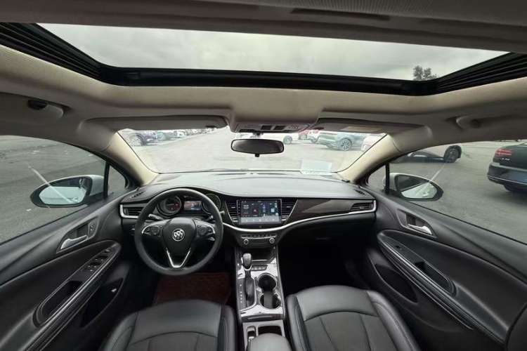 Used Buick Verano 2019 Sedan 20T Dual-Clutch Leading Model
