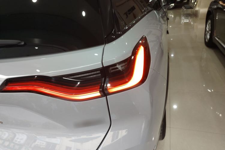 Used Nio ES8 2020 580 km Range 7-Seater Version