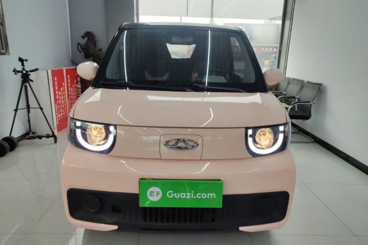 Used Chery QQ Ice Cream 2022 Pudding Model
