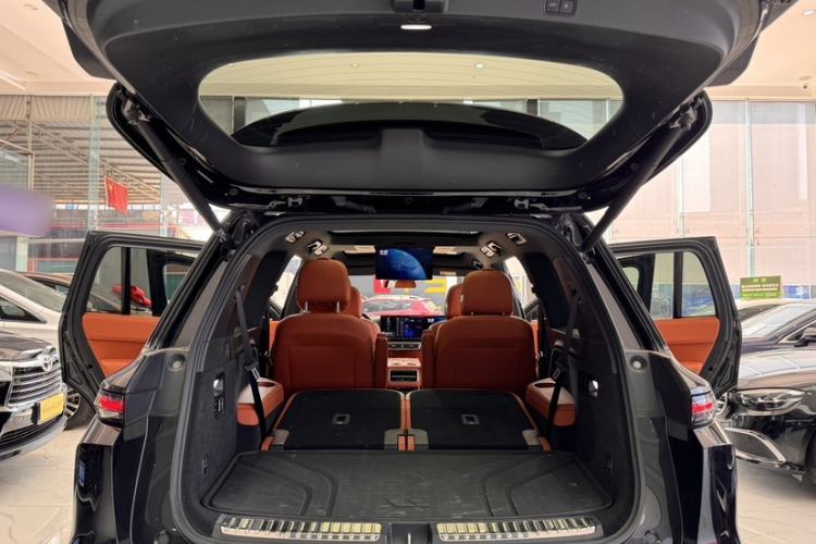 Used Li Auto L9 2022 Max model
