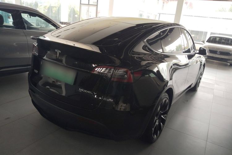 Used Tesla Model Y 2021 Standard Range Rear-Wheel Drive Version
