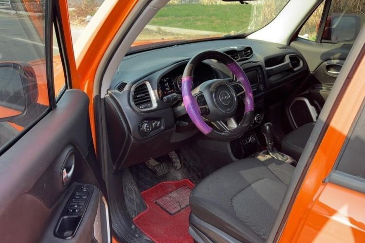 Used  Renegade 2017 180T Automatic High-Energy Version
