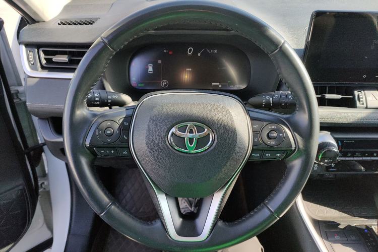 Used Toyota Wildlander 2023 Dual-Motor 2.5L E-CVT Four-Wheel Drive Prestige Edition
