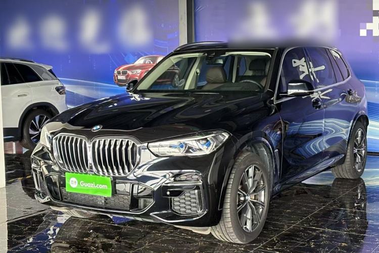 Used BMW X5 2022 Restyled xDrive 30Li Luxury Version M Sport Package
