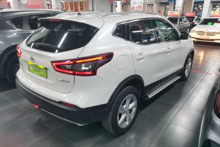 Used Nissan Qashqai 2022 2.0L CVT XV Smart Enjoyment Version
