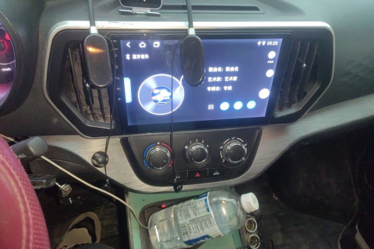 Used Chana Ruixing M60 2023 1.6L CNG Comfort-Grade 6-Seater Passenger Vehicle