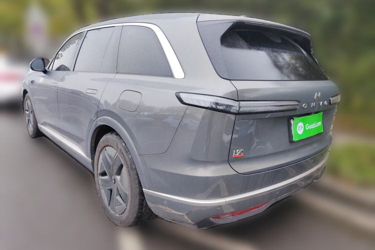 Used ONVO Luxeed L90 2025 Model—Ultra Six-Seater Version