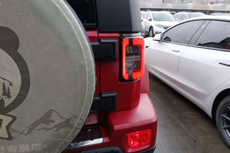 Used Beijing Auto BJ40 2021 2.0D Automatic Four-Wheel Drive Blade Hero Edition Adventurer Type
