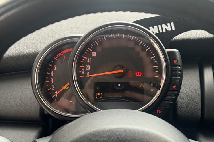 Used  MINI 2014 1.2T ONE
