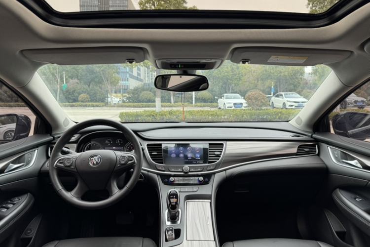 Used Buick LaCrosse 2022 652T Luxury Version
