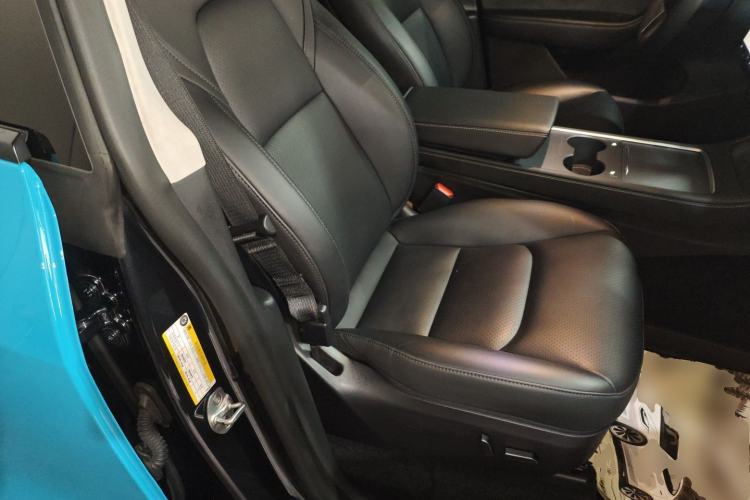 Used Tesla Model Y 2024 Rear-Wheel-Drive Version