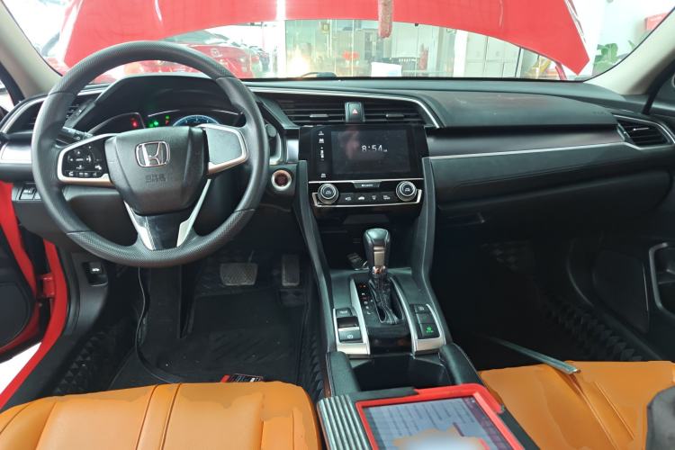 Used Honda Civic 2016 220TURBO CVT Luxury Edition
