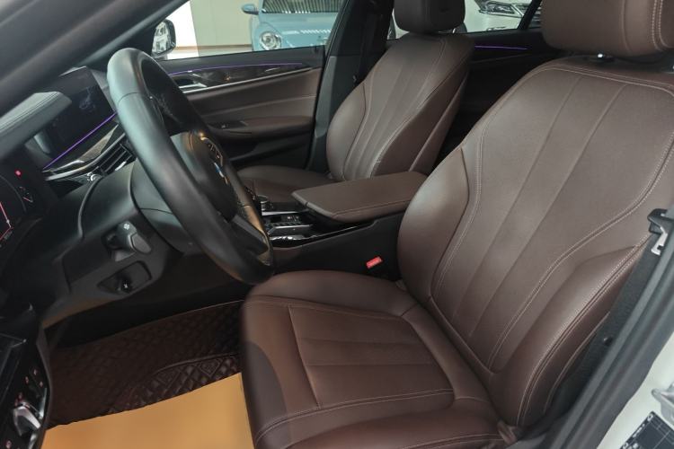 Used BMW 5 Series 2019 525Li M Sport Package